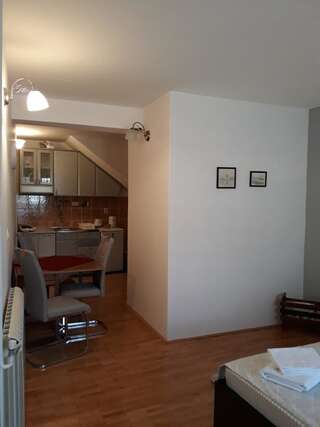 Апартаменты Apartment Vukasevic Вирпазар Апартаменты с балконом-13